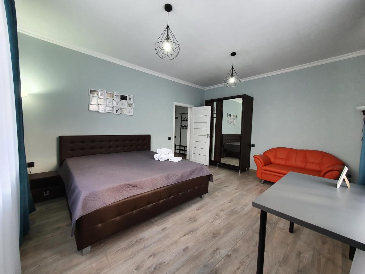 Park & Pedestrian Zone Apartment For4 Chişinău Extérieur photo